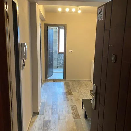 Brand New Sea Garden Apt Апартамент