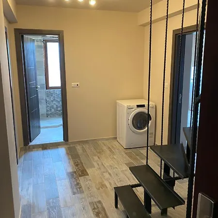 Brand New Sea Garden Apt 公寓 *