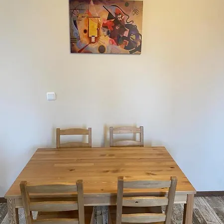 Brand New Sea Garden Apt 公寓